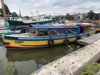 Navire-ferry à vendre