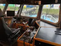 Bateau patrouilleur à vendre