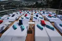 Navire mixte (croisière et transport de marchandises) à vendre