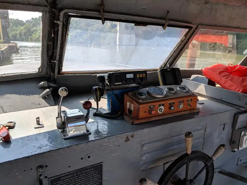 Chalutier à vendre