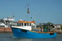 Bateaux de travail à vendre