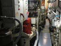 Navire de recherche à vendre
