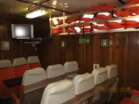 Bateau de transport d'équipage à vendre