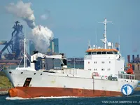 Navire frigorifique à vendre