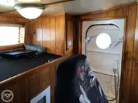 Chalutier à vendre