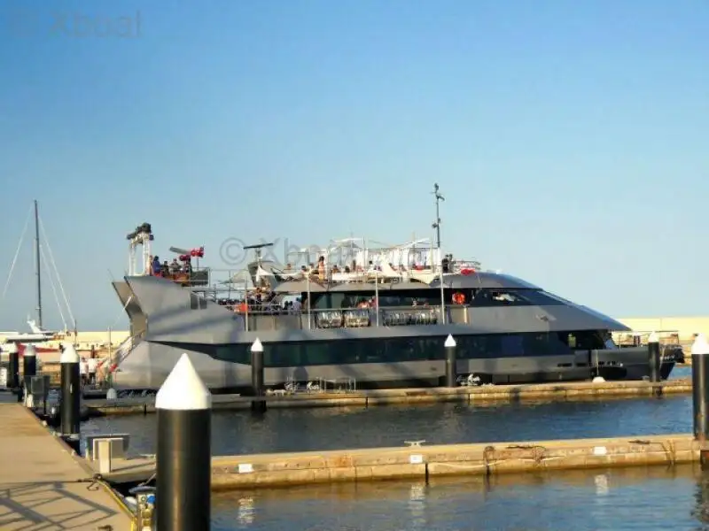 Navire de croisière à vendre