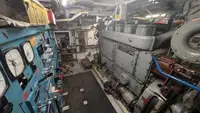 Navire d'arpentage à vendre