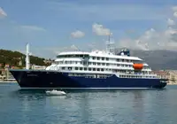 Bateau de croisière à vendre