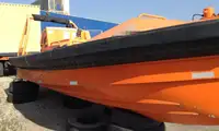 Navire de sauvetage à vendre