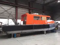 Navire de sauvetage à vendre