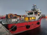 Bateaux de travail à vendre