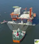 Navire grue à vendre