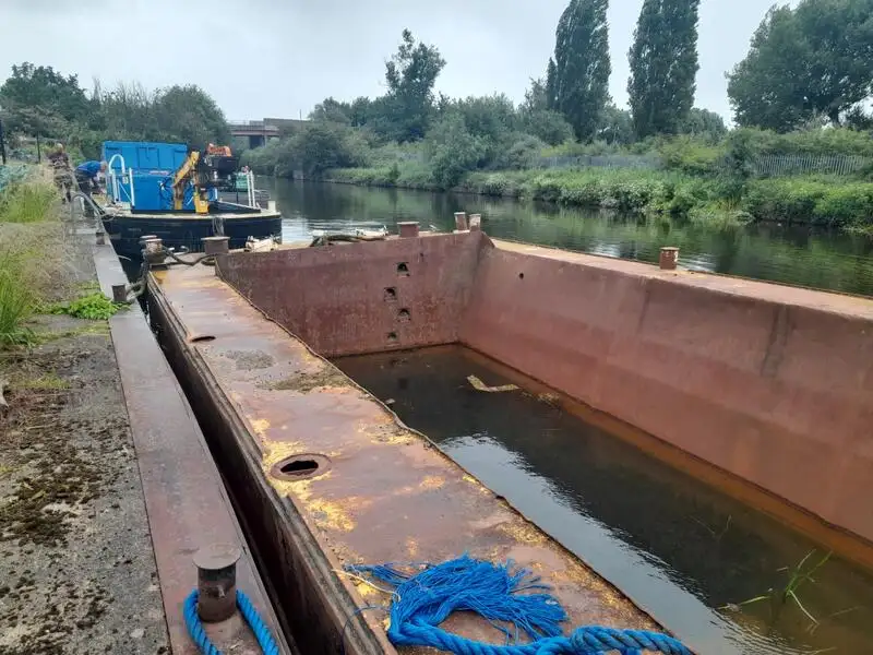 Péniche à vendre