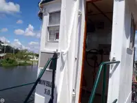 Remorqueur à vendre