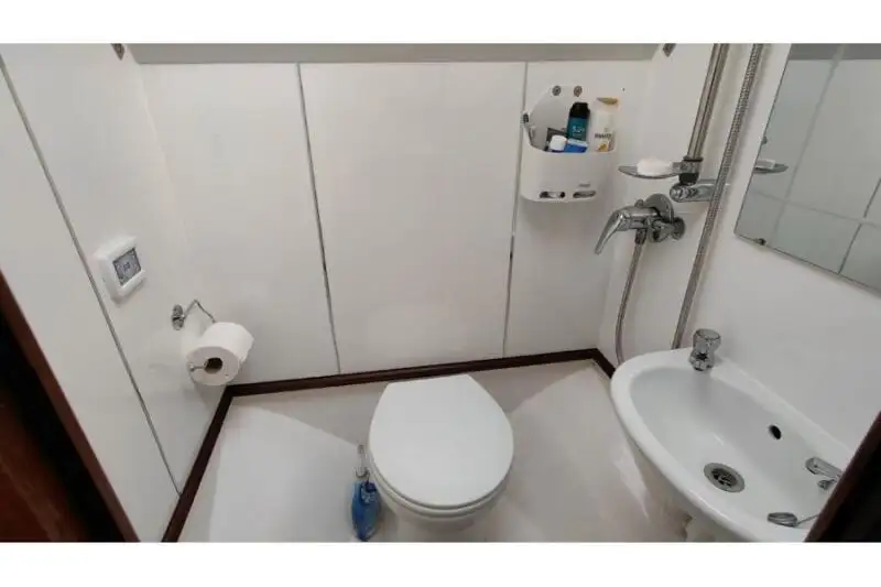 Chalutier à vendre