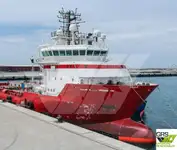 Navire d'approvisionnement à vendre