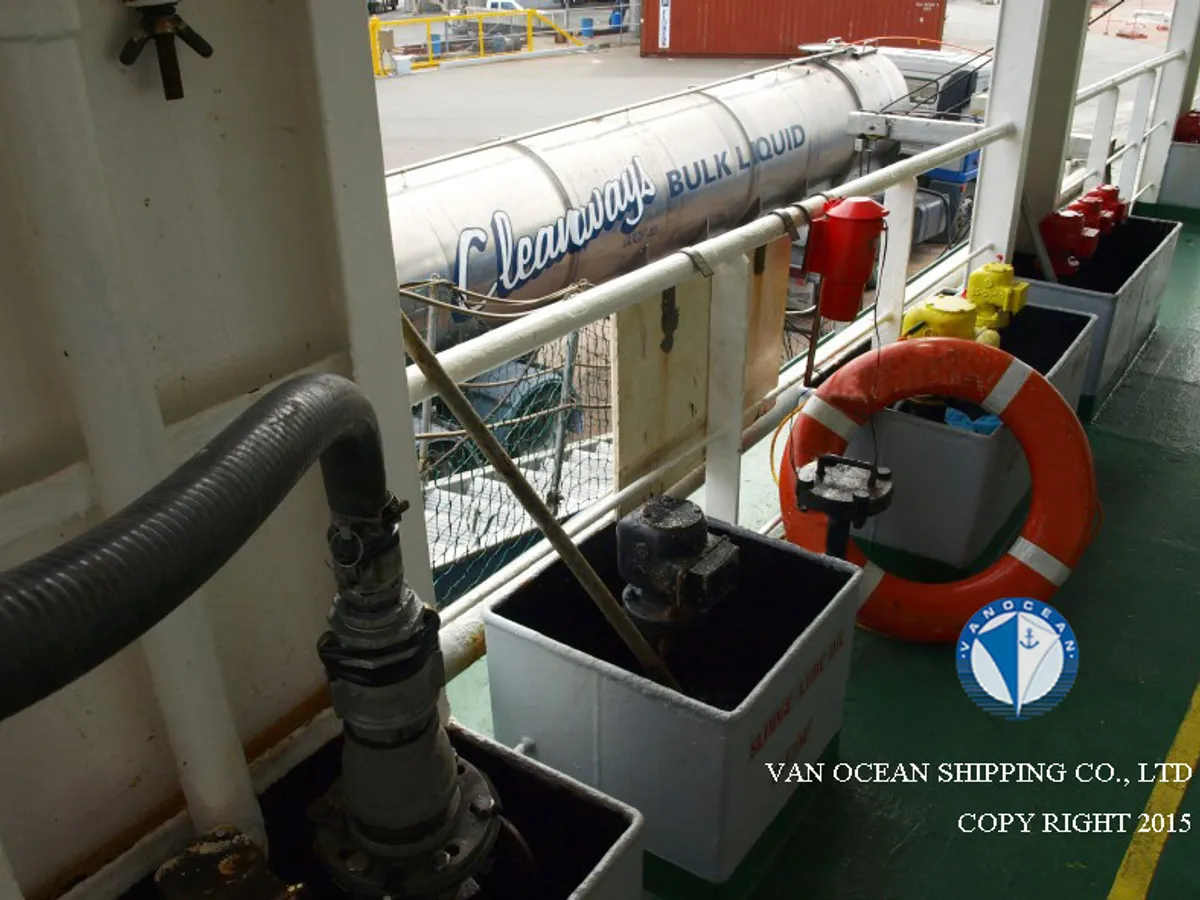 Pétrolier / chimiquier à vendre