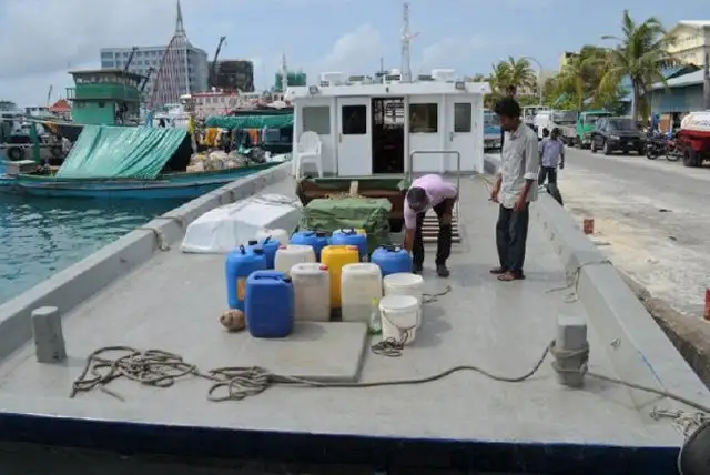 Bateau de transport d'équipage à vendre