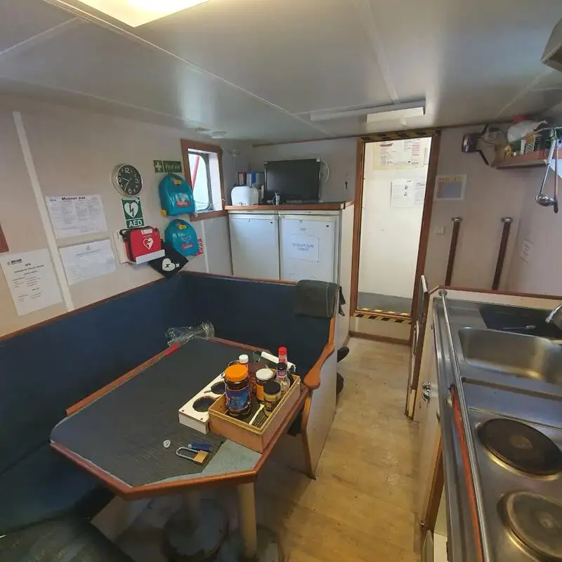 Bateau patrouilleur à vendre