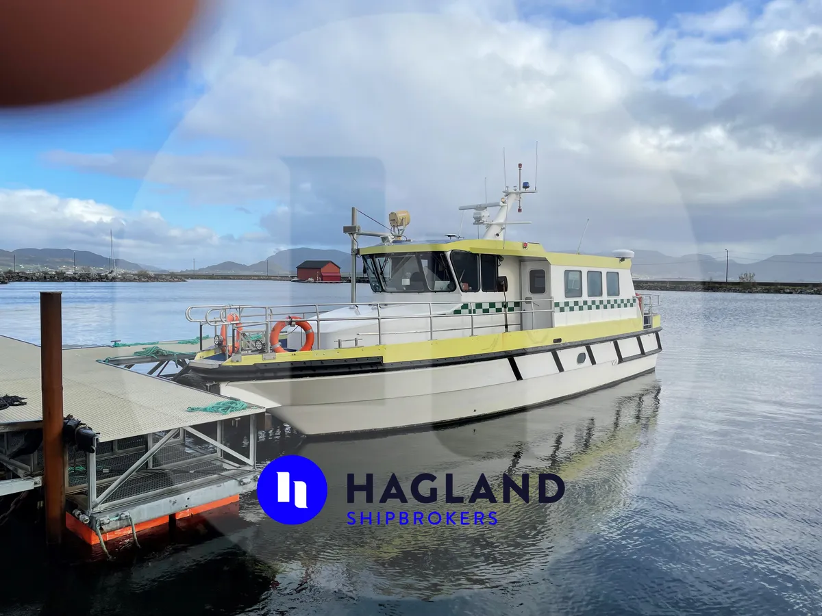 Navire-ferry à vendre