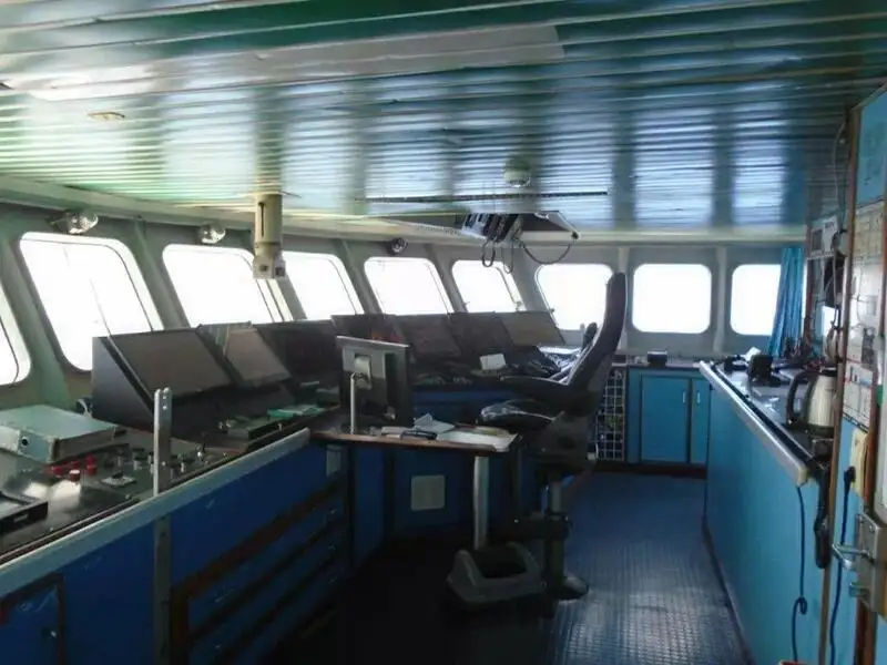 Navire frigorifique à vendre