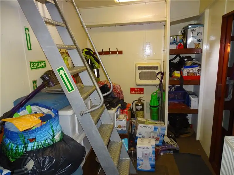 Bateaux de travail à vendre