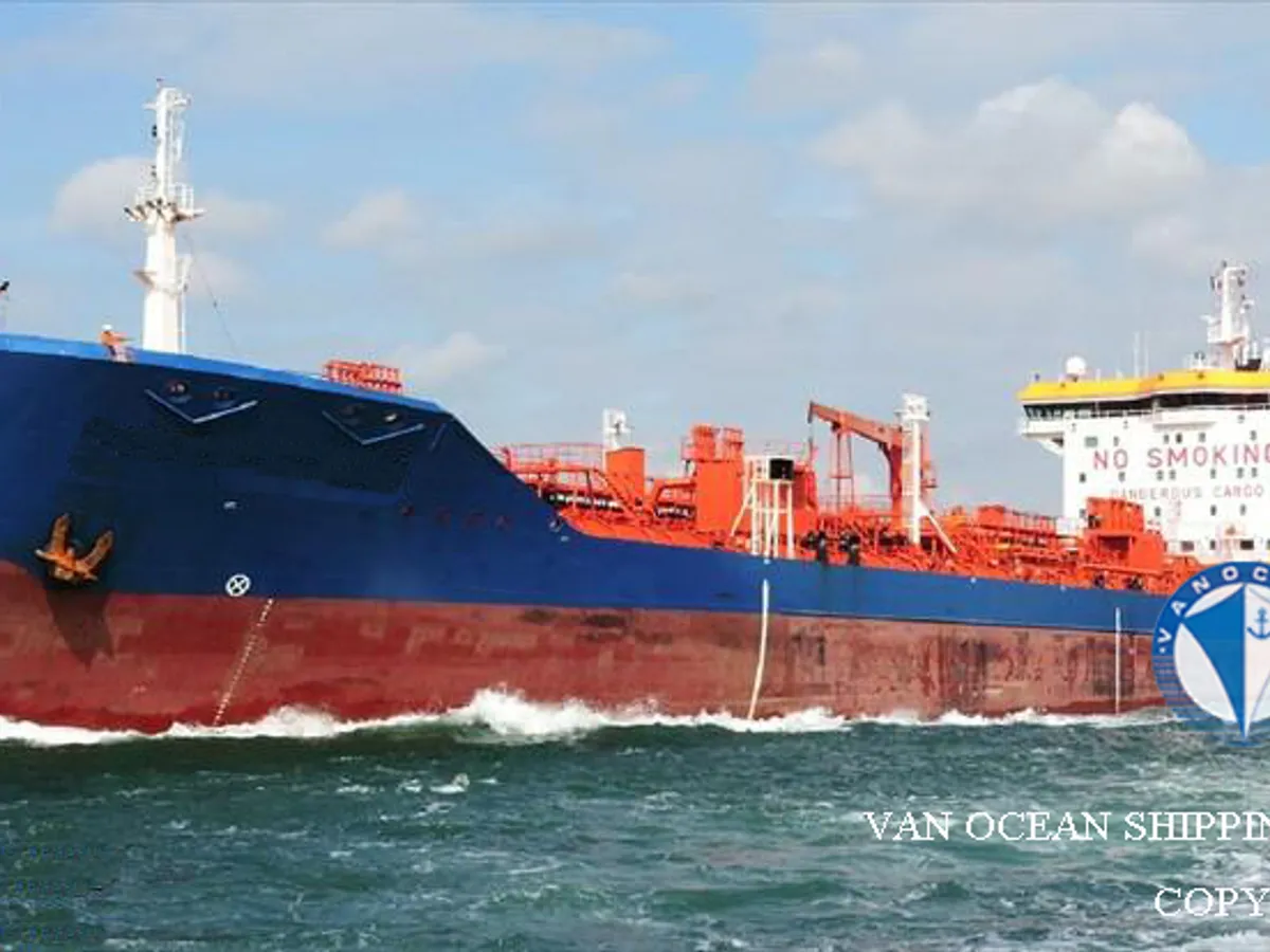 Pétrolier / chimiquier à vendre