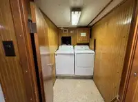 Bateau de transport d'équipage à vendre