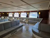 Navire-ferry à vendre