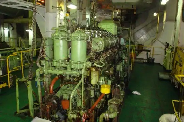 Pétrolier / chimiquier à vendre