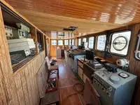 Chalutier à vendre