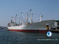 Navire frigorifique à vendre