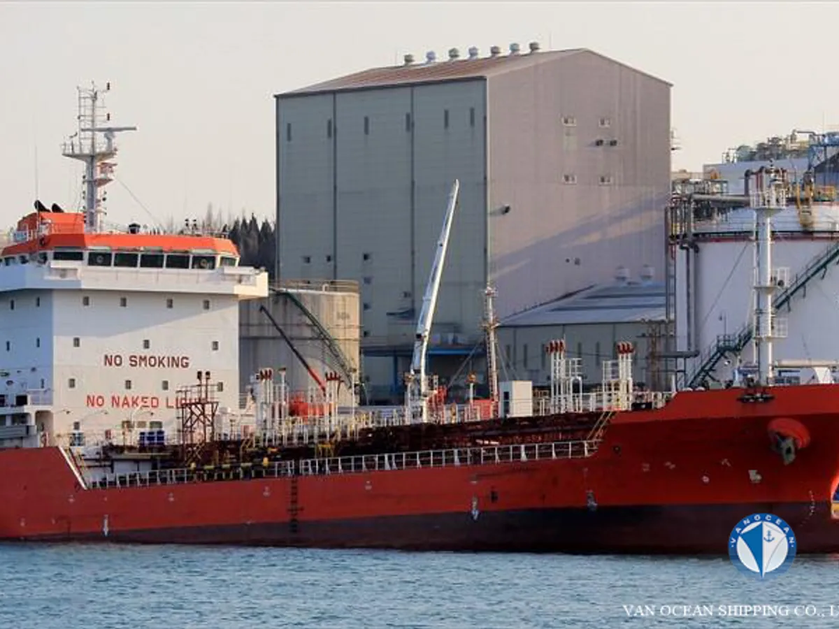 Pétrolier / chimiquier à vendre