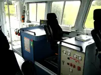 Navire d'arpentage à vendre