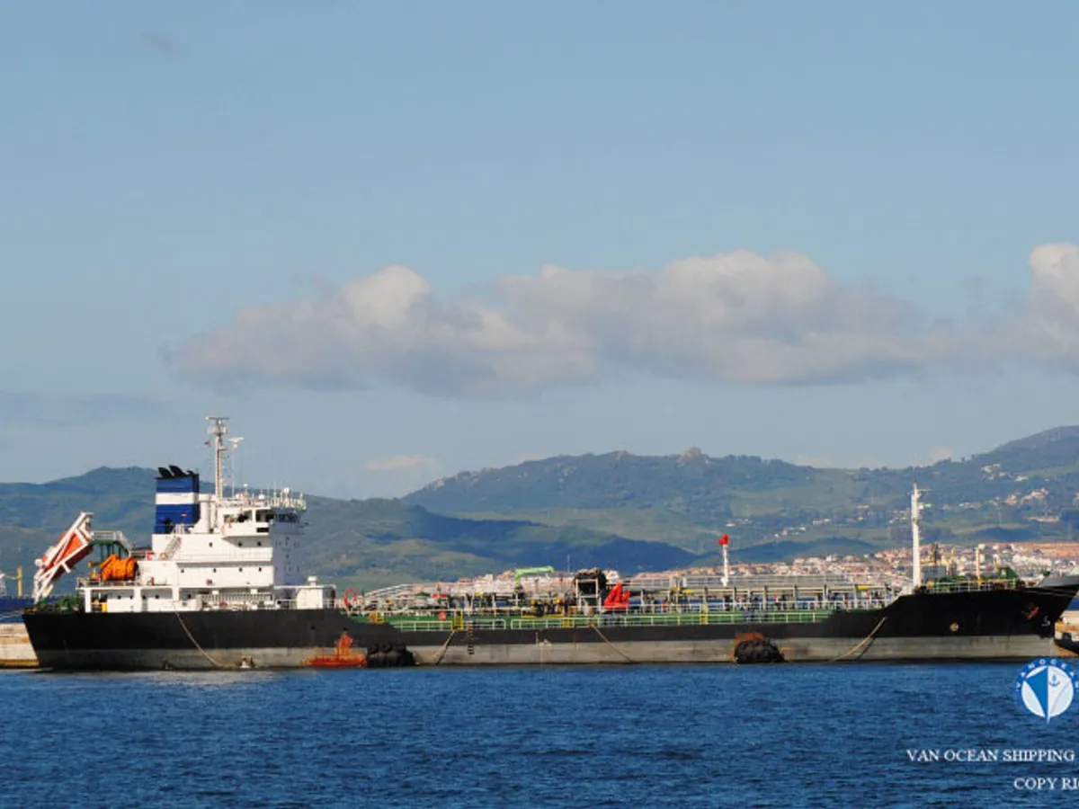 Pétrolier / chimiquier à vendre