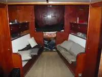 Bateau patrouilleur à vendre