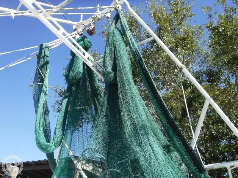 Chalutier à vendre
