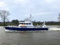 Bateau patrouilleur à vendre