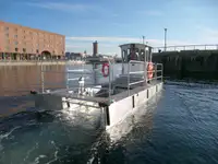 Navire porte-conteneurs à vendre