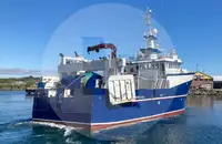 Chalutier à flottaison à vendre