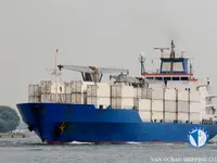 Navire frigorifique à vendre