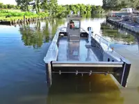 Navire de débarquement, citerne à vendre