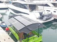 Bateaux de travail à vendre