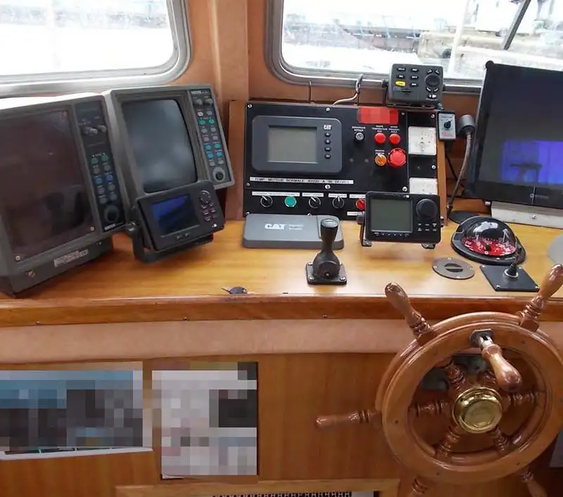 Bateaux de travail à vendre
