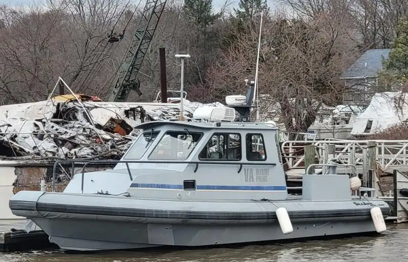 Bateaux de travail à vendre