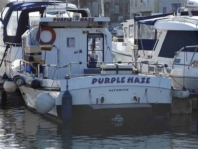 Chalutier à vendre
