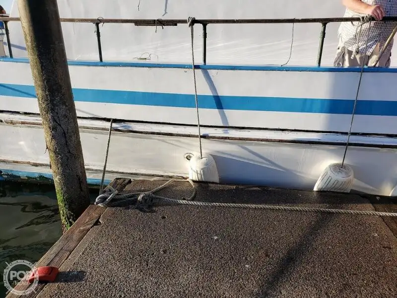 Navire-ferry à vendre