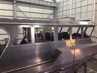 Bateaux de travail à vendre