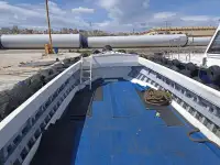Bateaux de travail à vendre