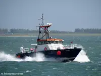 Navire d'arpentage à vendre